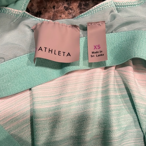 Athleta Stride Crunch & Punch Tank, XS - Picture 6 of 6